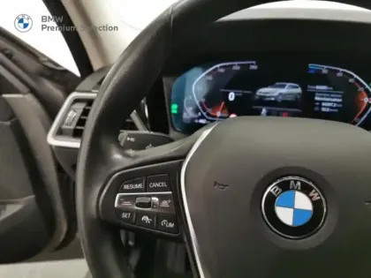 Photo 12 BMW Serie 3 Série 3 Touring 320dA MH 190ch Business Design