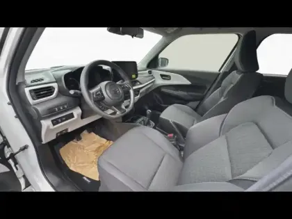 Photo 10 Suzuki Swift  1.2 Hybrid 83ch Privilège