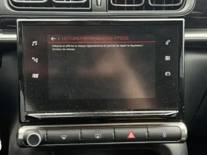 Photo 9 Citroën C3  1.2 PureTech 83ch S&S Shine