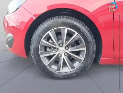 Photo 9 Peugeot 308  1.2 Puretech 130ch Allure S/S EAT6 5p GPS Camera