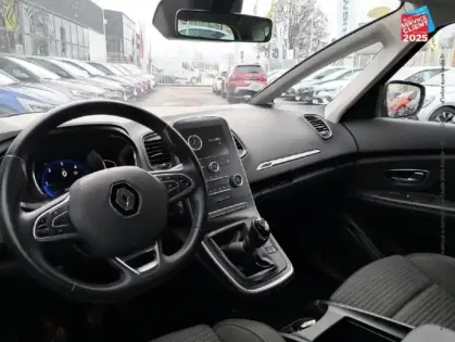 Photo 14 Renault Grand Scenic  1.7 Blue dCi 120ch Business 7 places