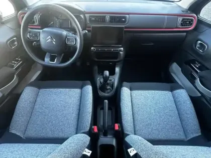 Photo 8 Citroën C3  1.2 PureTech 83ch S&S C-Series