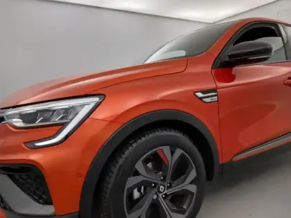 Photo 17 Renault Arkana E-Tech 145 R.S. Line