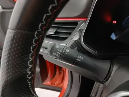 Photo 23 Renault Arkana E-Tech 145 R.S. Line