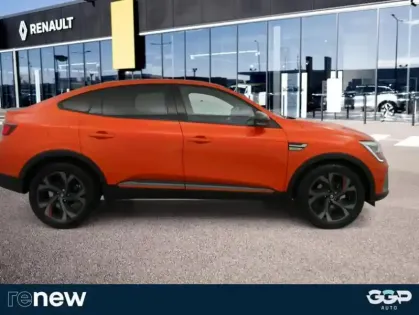 Photo 2 Renault Arkana E-Tech 145 R.S. Line