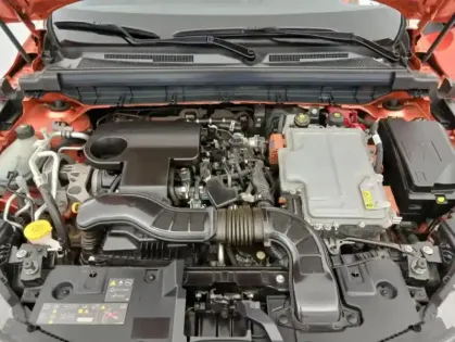 Photo 18 Renault Arkana E-Tech 145 R.S. Line