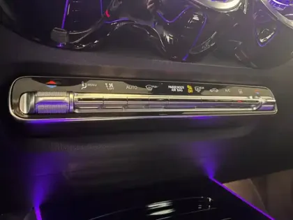 Photo 14 Mercedes EQB 350 4MATIC AMG Line Classe / 243 4MAT