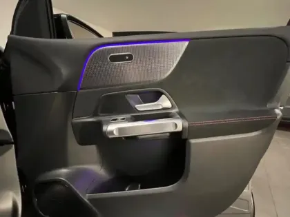 Photo 22 Mercedes EQB 350 4MATIC AMG Line Classe / 243 4MAT