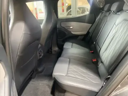 Photo 8 Ford Capri 286ch Extended Range 77kW Pack Premium RWD