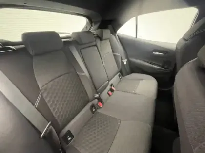 Photo 23 Toyota Corolla Hybride 1.8L 140h Dynamic