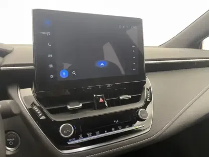 Photo 13 Toyota Corolla Hybride 1.8L 140h Dynamic