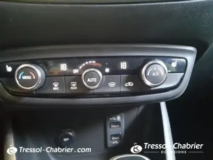 Photo 12 Opel Crossland  1.2 Turbo 130 ch BVA6 GS