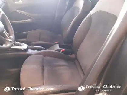 Photo 8 Opel Crossland  1.2 Turbo 130 ch BVA6 GS