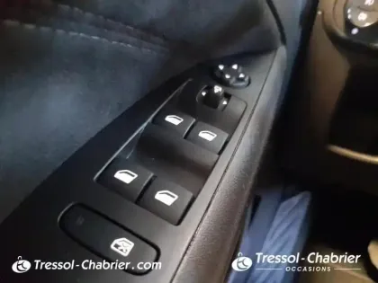 Photo 19 Opel Crossland  1.2 Turbo 130 ch BVA6 GS