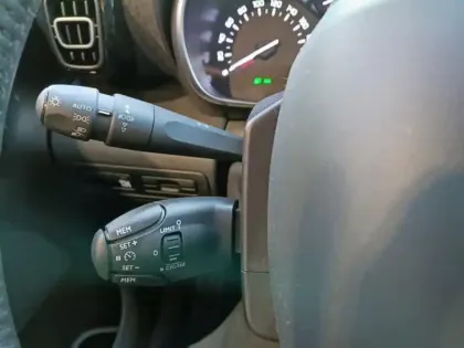 Photo 16 Citroën C3 Aircross  PureTech 110 S&S BVM6 Shine Pack