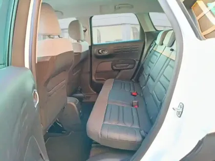 Photo 22 Citroën C3 Aircross  PureTech 110 S&S BVM6 Shine Pack