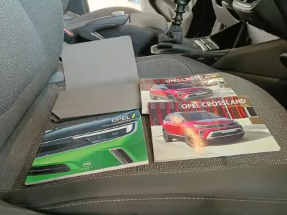 Photo 15 Opel Crossland  1.2 Turbo 110 ch BVM6 Elegance