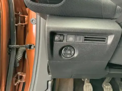 Photo 16 Citroën C4  PureTech 130 S&S BVM6 Shine