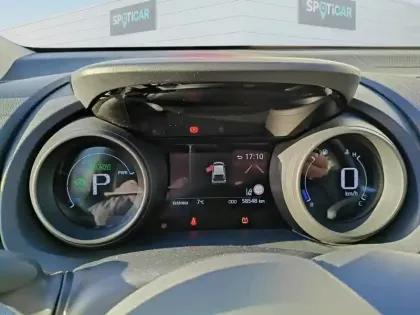 Photo 19 Toyota Yaris  Hybride 116h Design