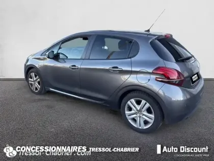 Photo 29 Peugeot 208  1.2 PureTech 82ch BVM5 Style