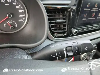 Photo 17 Kia Rio  1.0 T-GDi 100 ch BVM6 GT-Line