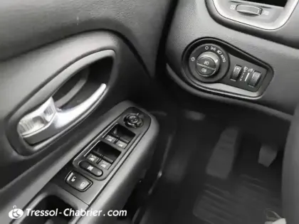 Photo 18 Jeep Renegade  1.0 GSE T3 120 ch BVM6 Limited