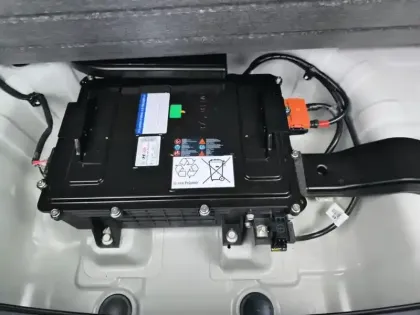 Photo 25 Kia Rio  1.0 T-GDi 120 ch MHEV DCT7 GT-Line Premium