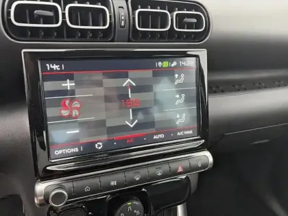 Photo 10 Citroën C3 Aircross  PureTech 110 S&S BVM6 Plus