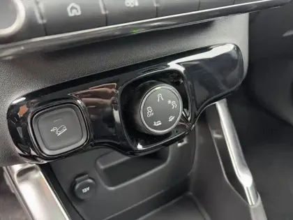 Photo 21 Citroën C3 Aircross  PureTech 110 S&S BVM6 Plus