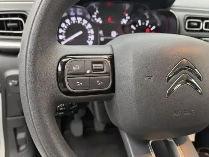 Photo 18 Citroën C3  PureTech 110 ch BVM6 Max