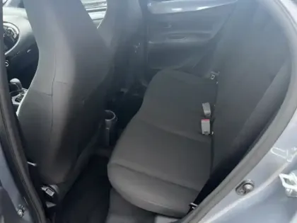 Photo 11 Toyota Aygo 1.0 VVT-i 72 S-CVTDESIGN ZEN RADAR CH S