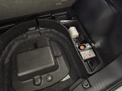 Photo 15 Ford Kuga 2.5 Duratec 190ch FHEV E85 ST-Line BVA