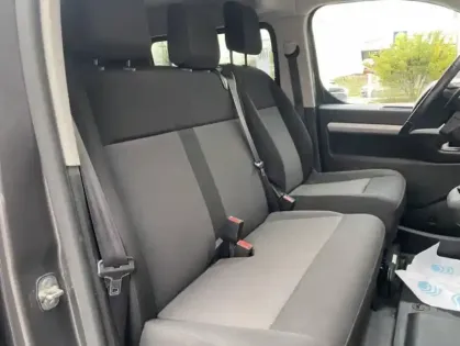 Photo 58 Citroën Jumpy III M BlueHDi 180 S&S EAT8 CAF