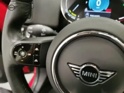 Photo 13 Mini Countryman  Cooper SE  125ch + 95ch Northwood ALL4 BVA6