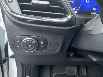 Photo 25 Ford Puma  1.0 EcoBoost 125ch S&S mHEV ST-Line Powershift