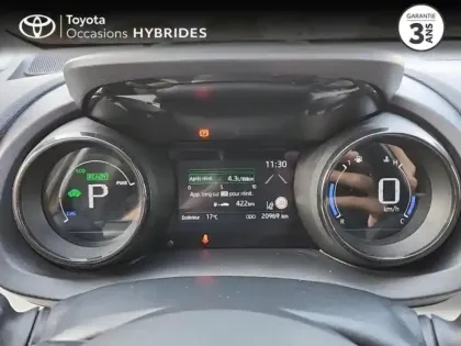 Photo 13 Toyota Yaris  116h Iconic 5p MY22