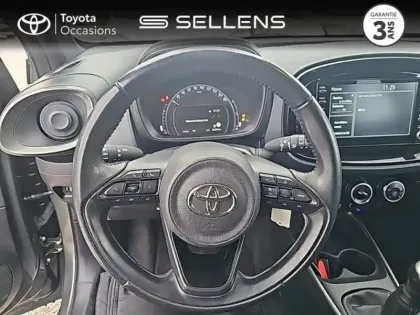 Photo 8 Toyota Aygo  X 1.0 VVT-i 72ch Design MY23