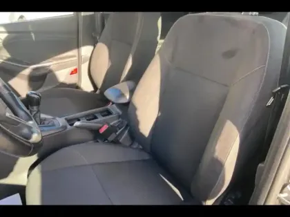 Photo 9 Ford Focus  1.0 EcoBoost 100ch Stop&Start Sync Edition