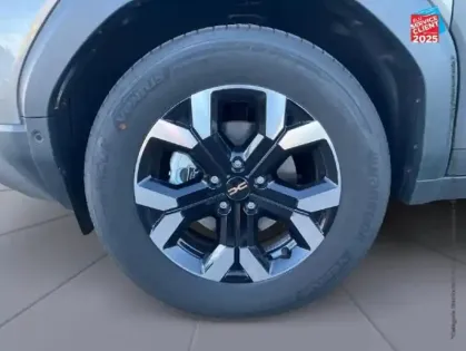 Photo 9 Dacia Duster  1.6 hybrid 140ch Extreme
