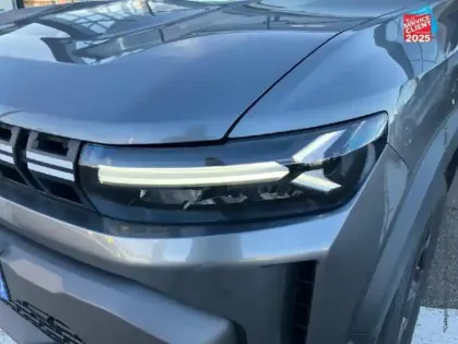 Photo 27 Dacia Duster  1.6 hybrid 140ch Extreme