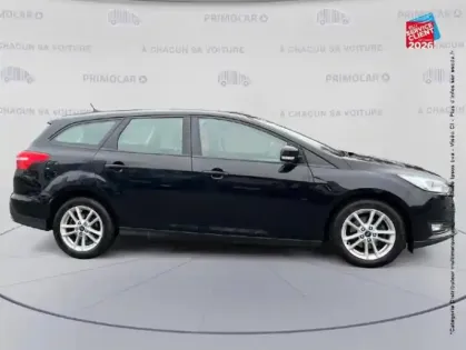 Photo 18 Ford Focus  SW 1.0 EcoBoost 125ch Stop/Start Trend
