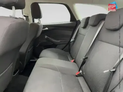 Photo 10 Ford Focus  SW 1.0 EcoBoost 125ch Stop/Start Trend