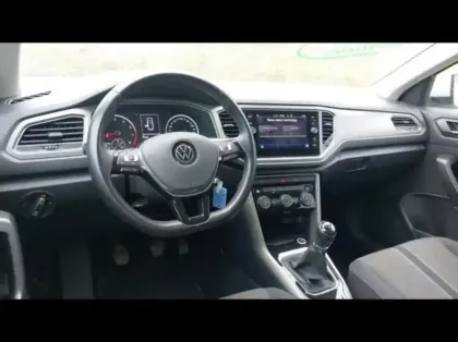 Photo 8 Volkswagen T-roc  1.0 TSI 110ch Life