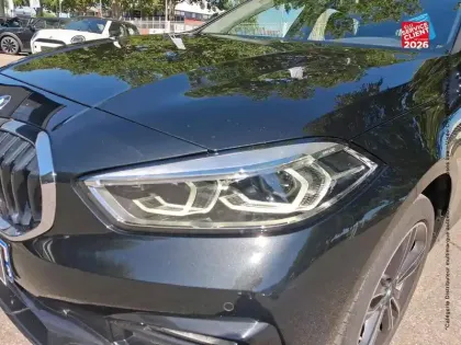 Photo 42 BMW Serie 1 Série 1 116dA 116ch Edition Sport DKG7 GPS Camera