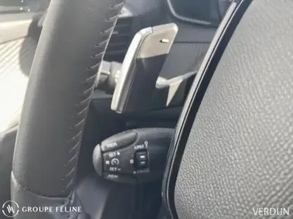 Photo 14 Peugeot 208  1.2 Hybrid 100ch Allure e-DCS6