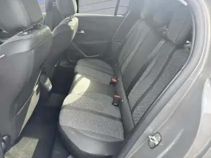 Photo 9 Peugeot 208  1.2 Hybrid 100ch Active e-DCS6