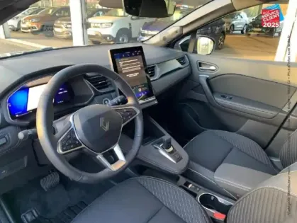 Photo 13 Renault Symbioz  1.8 E-Tech full hybrid 160ch Iconic - 25