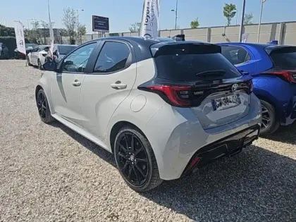 Photo 1 Toyota Yaris  130h GR Sport 5p MY25