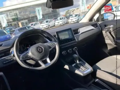 Photo 44 Renault Captur  1.6 E-Tech hybride 145ch Evolution GPS Camera