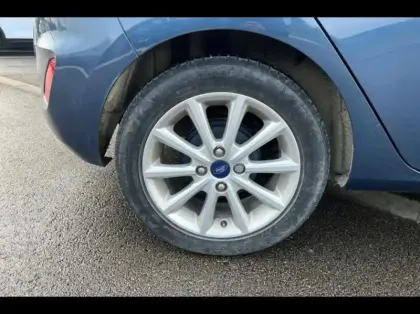 Photo 12 Ford Fiesta  1.0 EcoBoost 100ch Stop&Start Titanium 5p Euro6.2